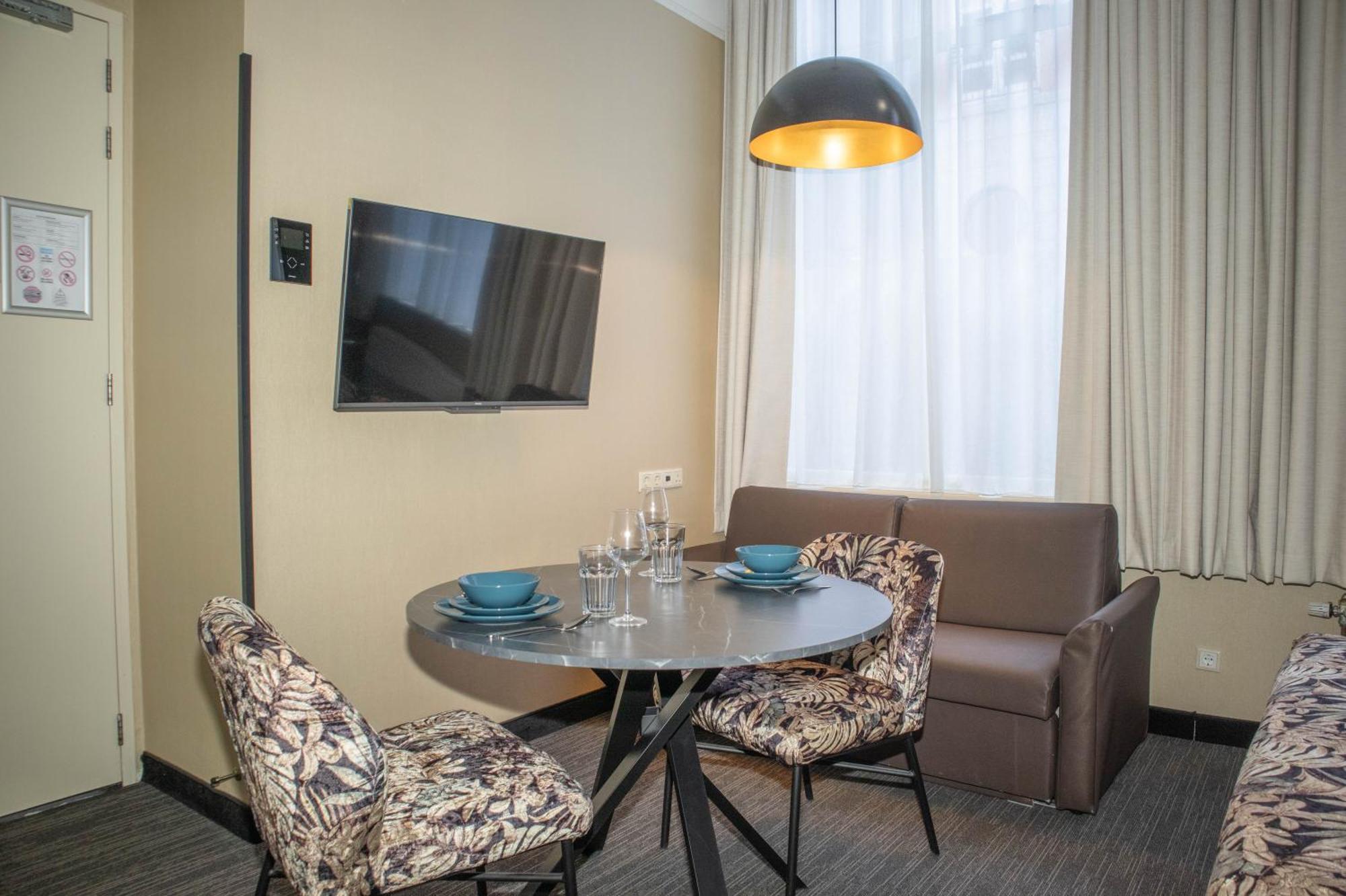 Golden Mansion Aparthotel Amsterdam Bagian luar foto