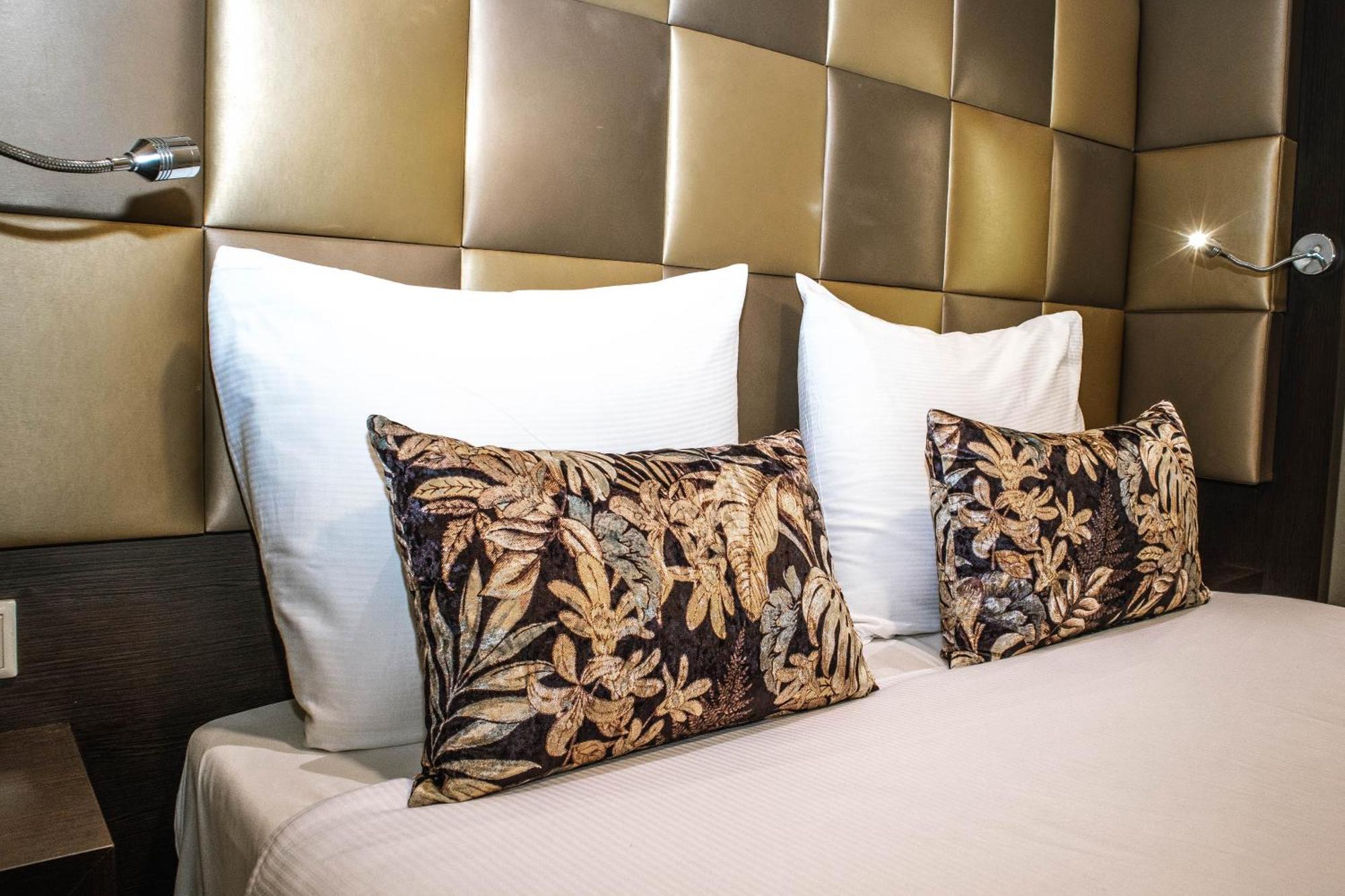 Golden Mansion Aparthotel Amsterdam Bagian luar foto