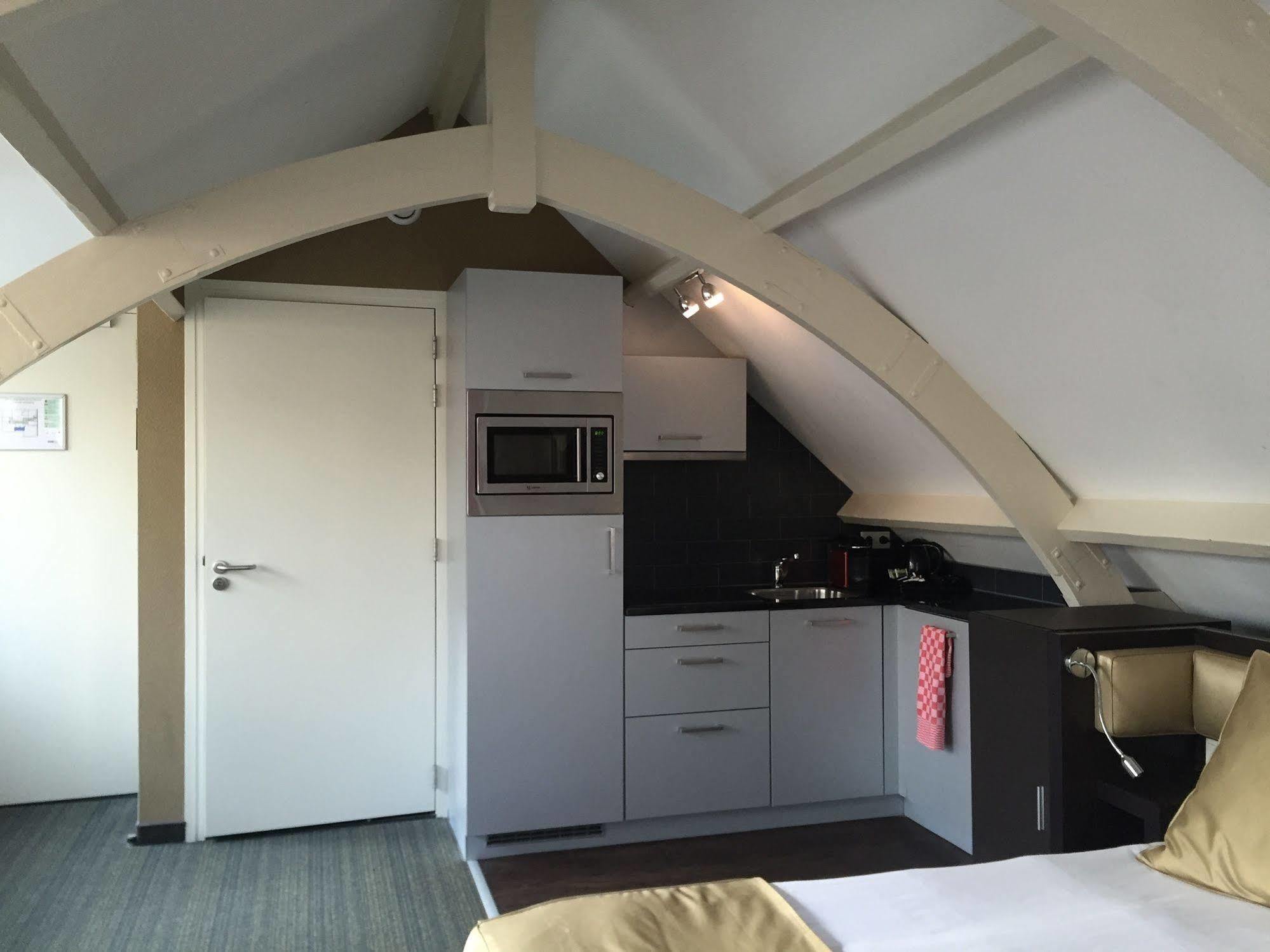 Golden Mansion Aparthotel Amsterdam Bagian luar foto